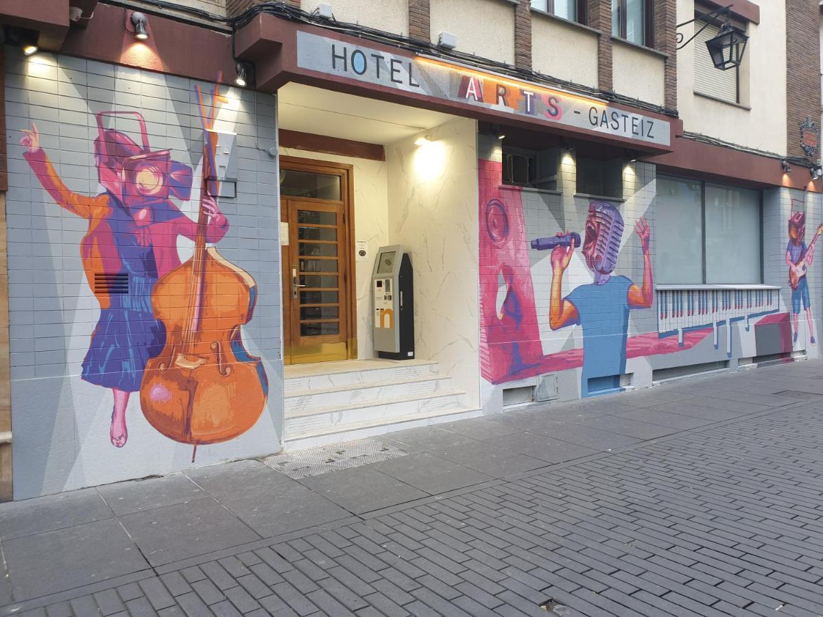 Hotel Arts - Gasteiz Centro Витория-Гастейс Екстериор снимка