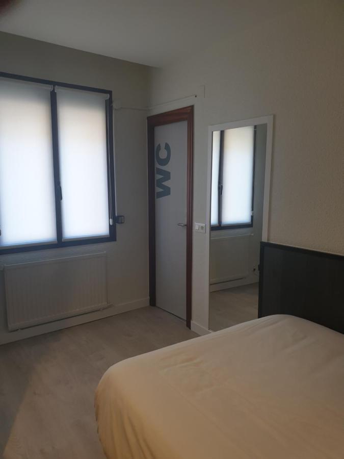 Hotel Arts - Gasteiz Centro Витория-Гастейс Екстериор снимка