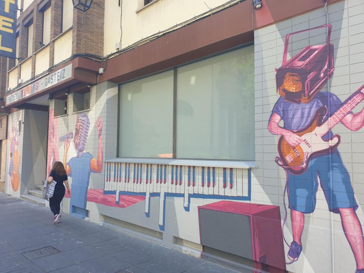 Hotel Arts - Gasteiz Centro Витория-Гастейс Екстериор снимка